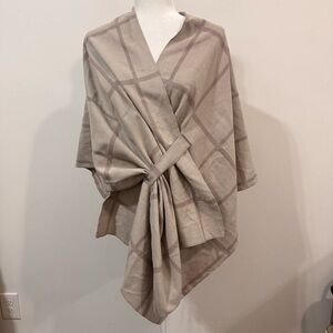 Moss Rose Neutral Beige Plaid Throw Reversible Poncho Shawl Cardigan One size